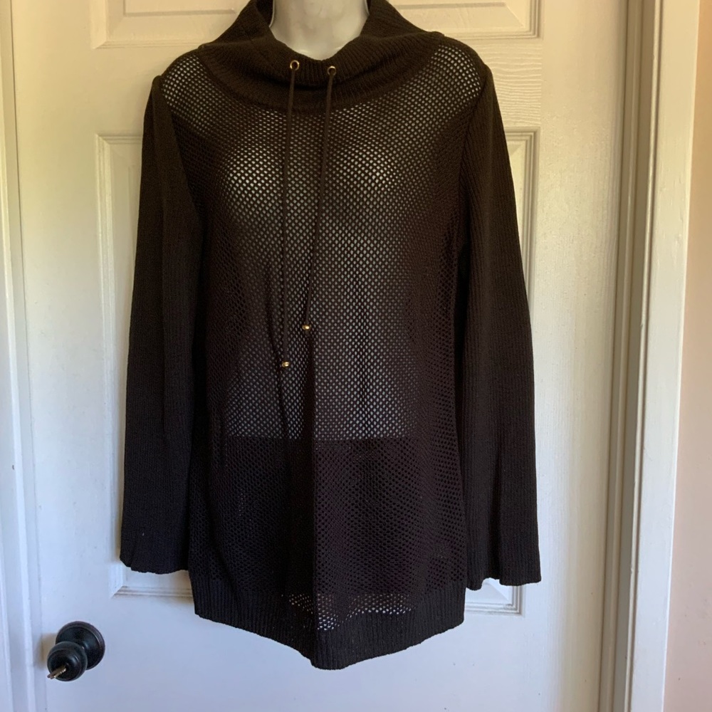 NWOT..ST JOHN..knit sweater